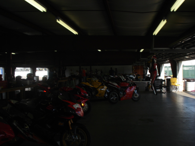 gal/2007 Loudon Track Day/pictures_047.jpg